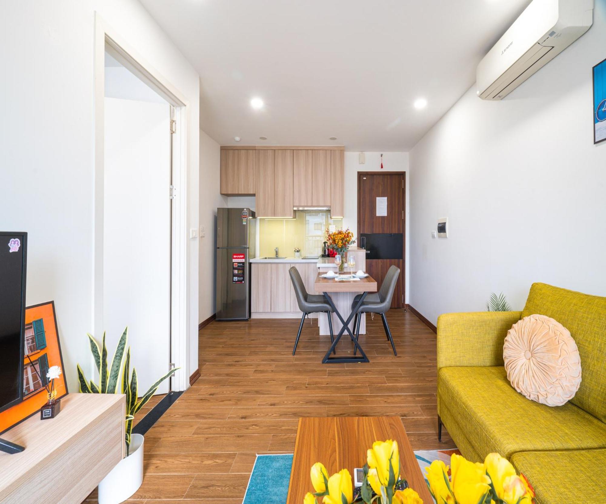 Luxe Paradise Residence Truc Bach Hanoi Exterior photo