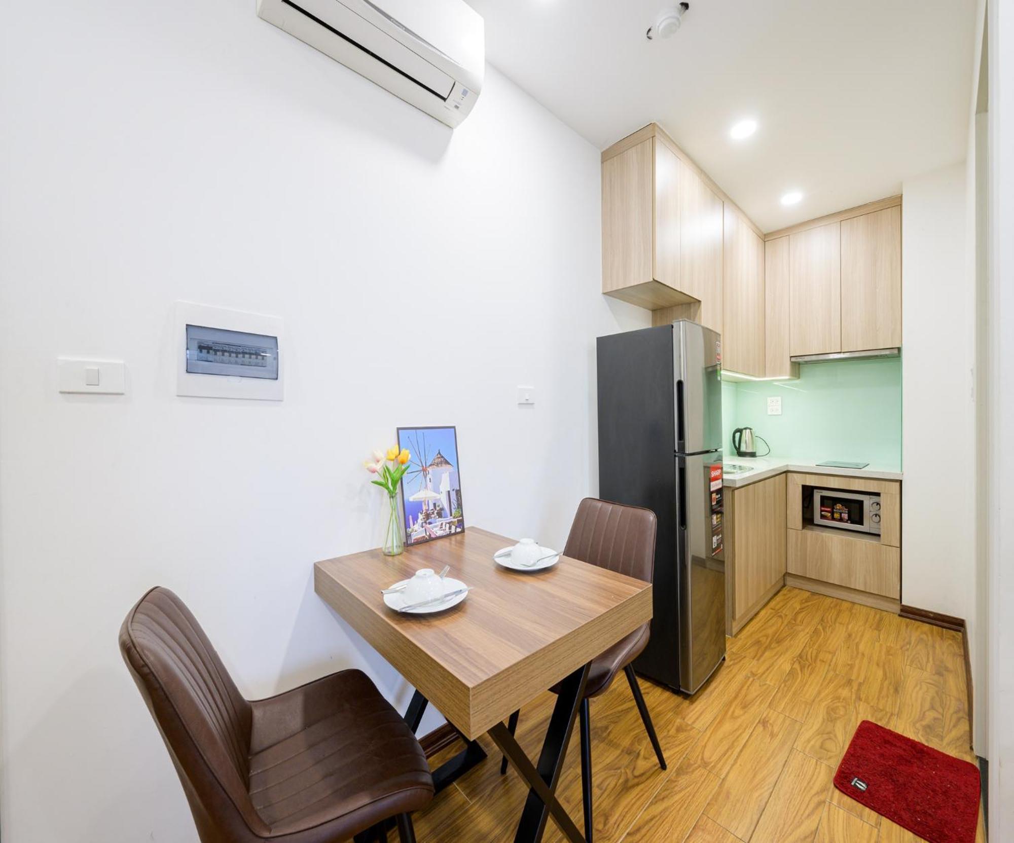 Luxe Paradise Residence Truc Bach Hanoi Exterior photo
